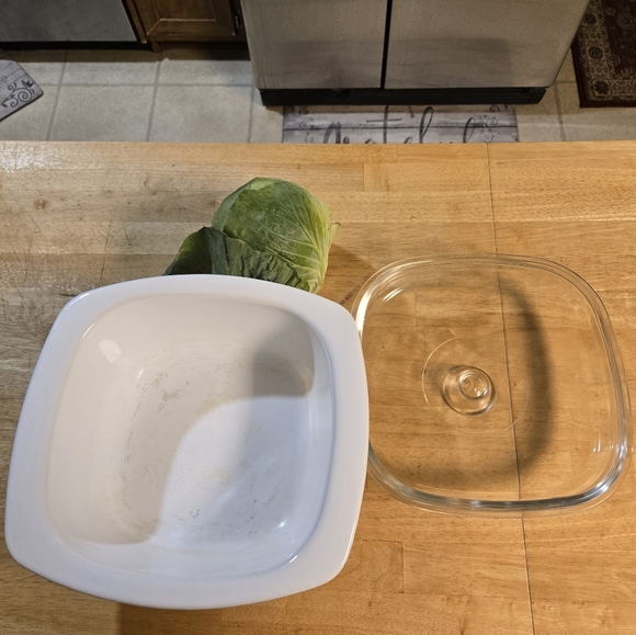 Vintage Corning Ware. (OS) - Picture 6 of 10